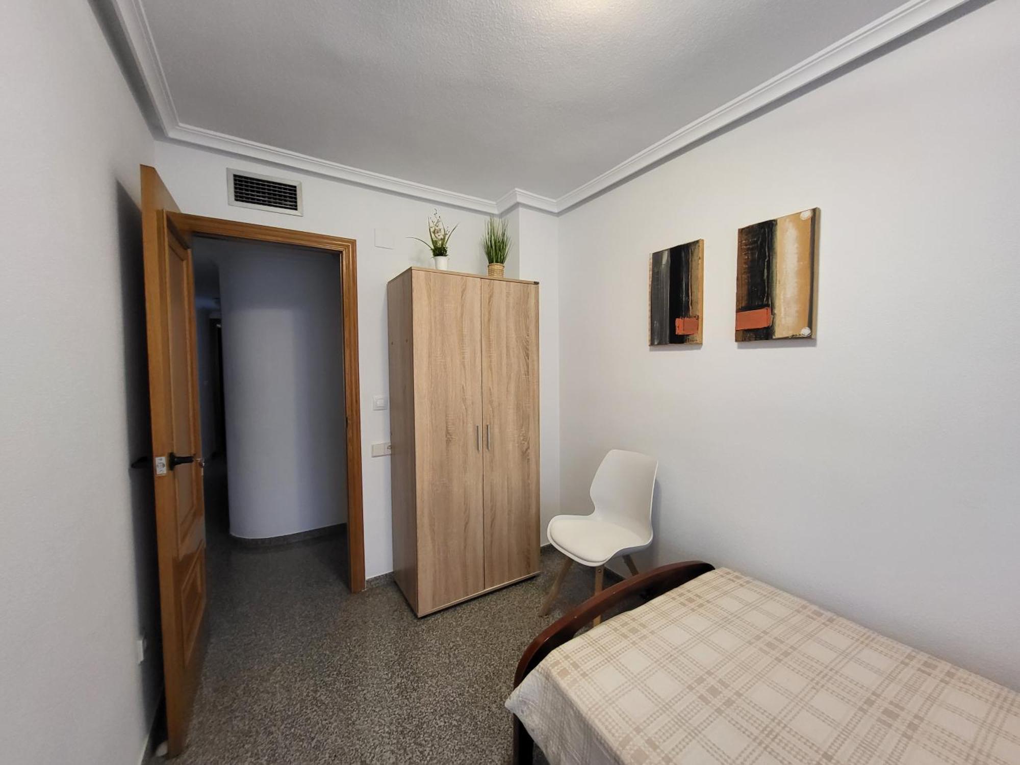 Amistosa, Habitacion Con Balcon, Alicante, Playa, Centro, Rambla, Mercado Apartment Ruang foto